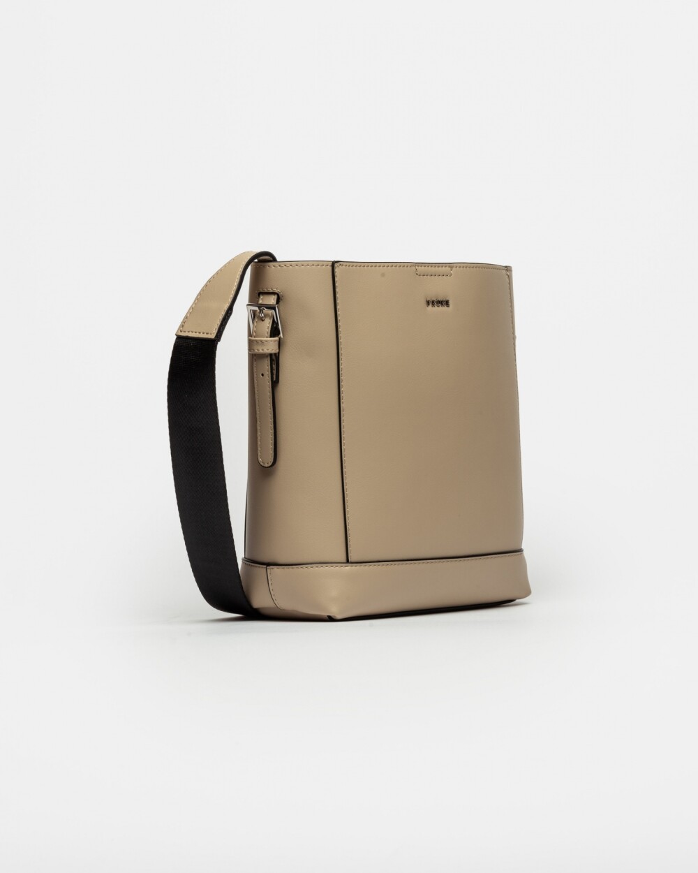 Bandolera Akira en Efecto Cuero Liso Taupe