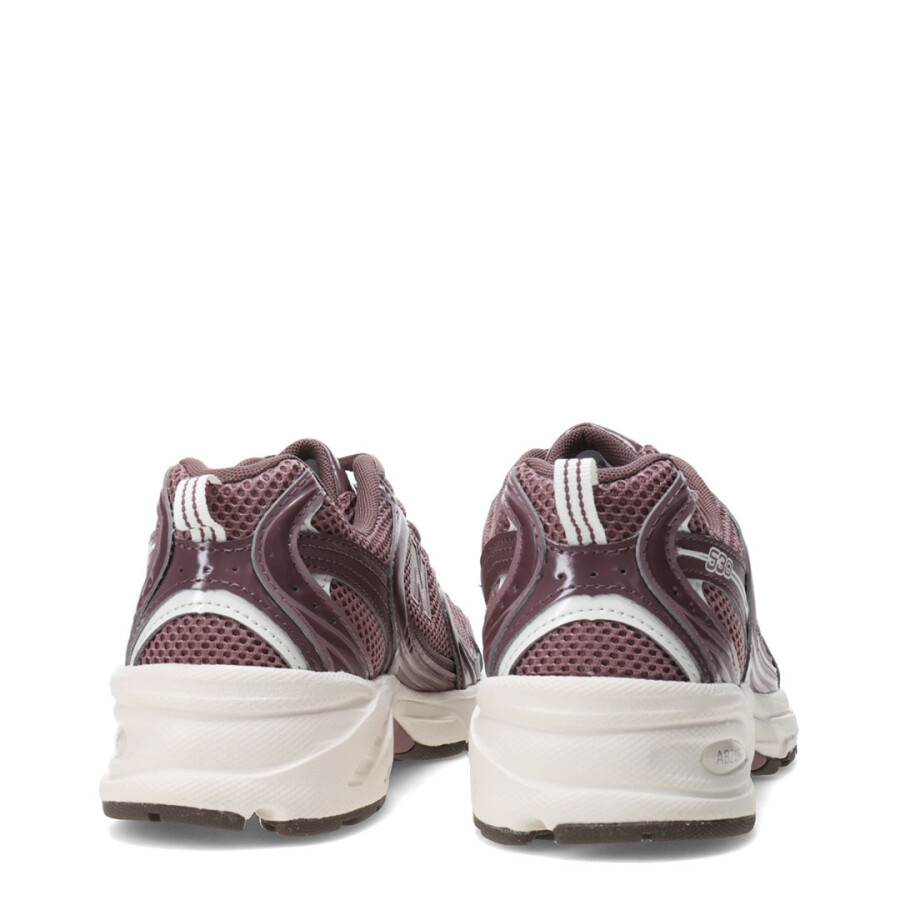 Championes Unisex New Balance 530 Bordó