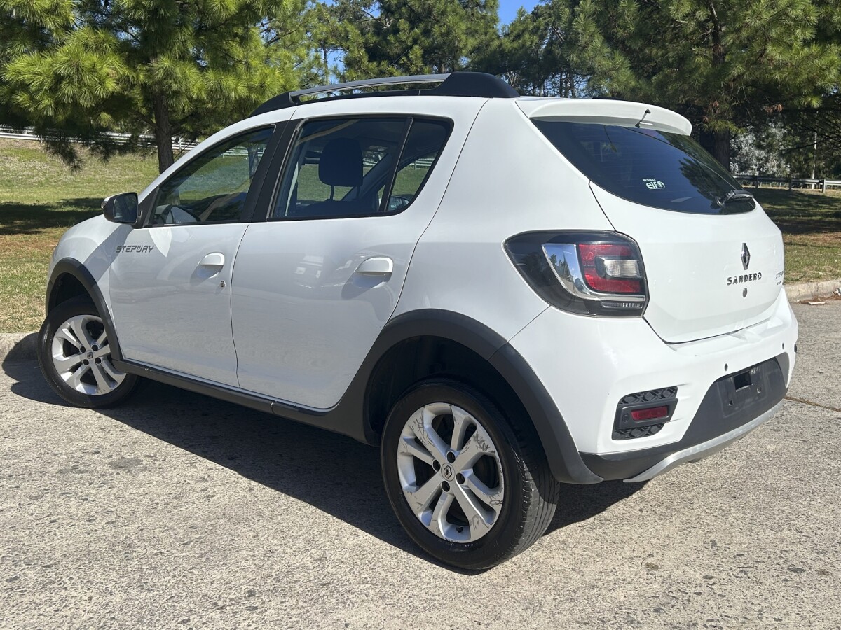 Renault Stepway Privilege EXCELENTE ESTADO| Permuta/Financia Renault Stepway Privilege EXCELENTE ESTADO| Permuta/Financia