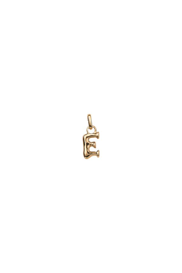 CHARM DE ALEACION DE METALES BAÑADO EN ORO DE 18 K CON FORMA DE LETRA E CON ARGOLLA Charm