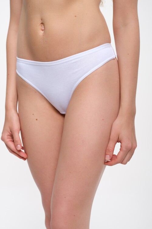 Colaless Priscila Blanco