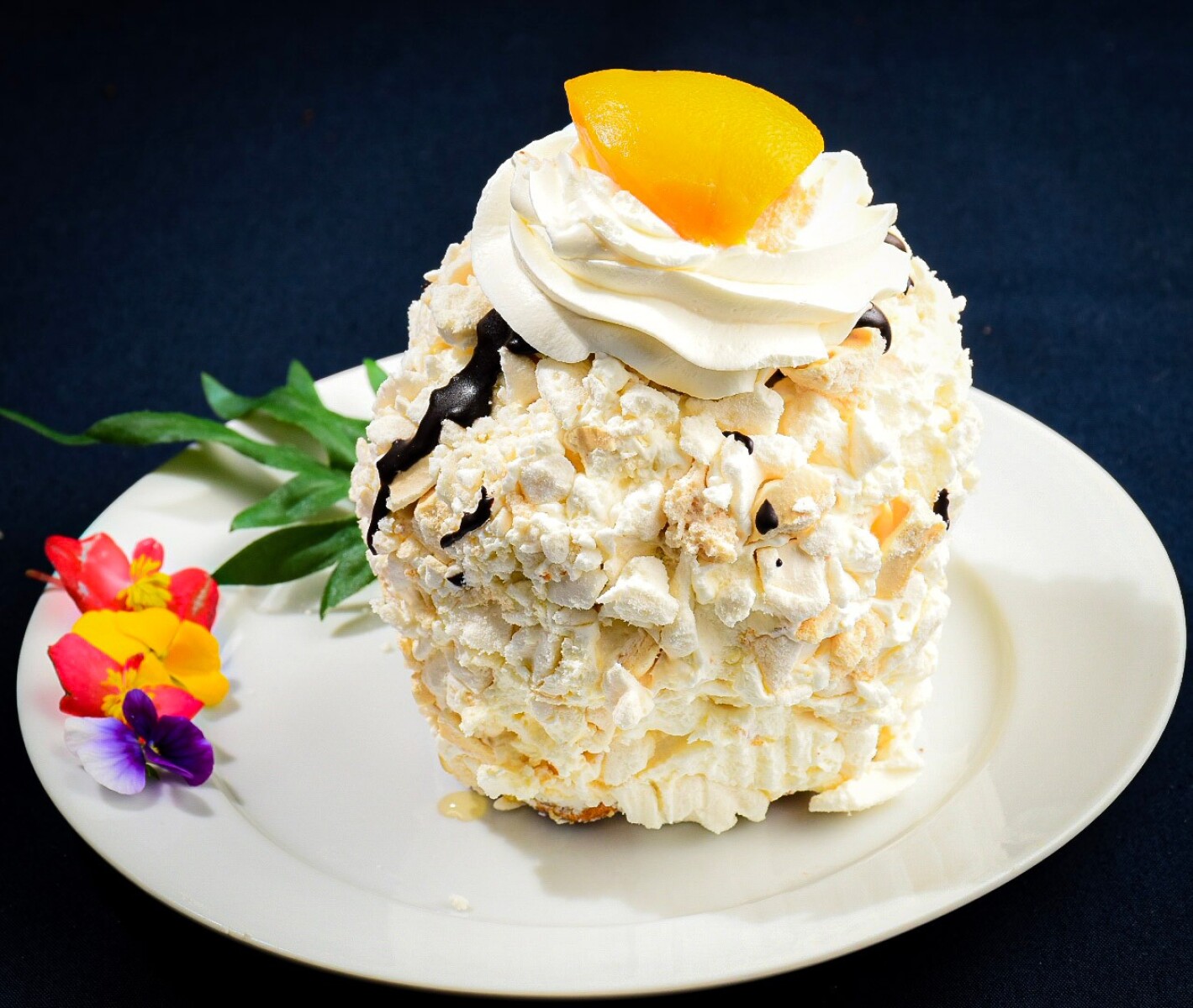 Postre de merengue y durazno 