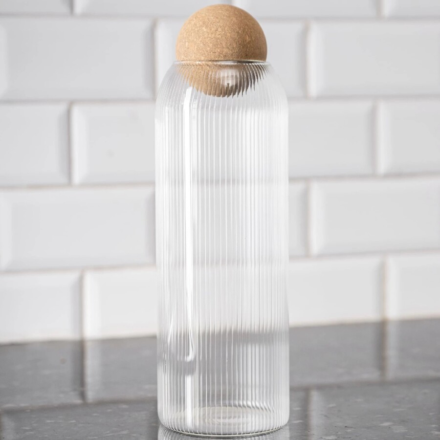 Botella Acanalada con Tapón Botella Acanalada con Tapón