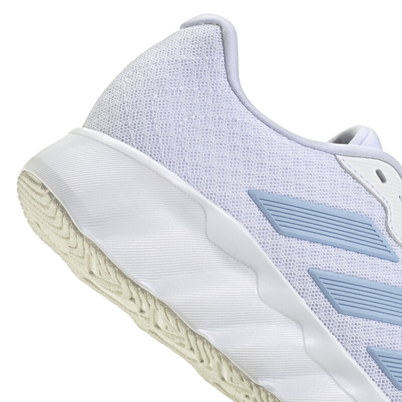 Championes de Mujer Adidas Running Switch Move Blanco - Celeste