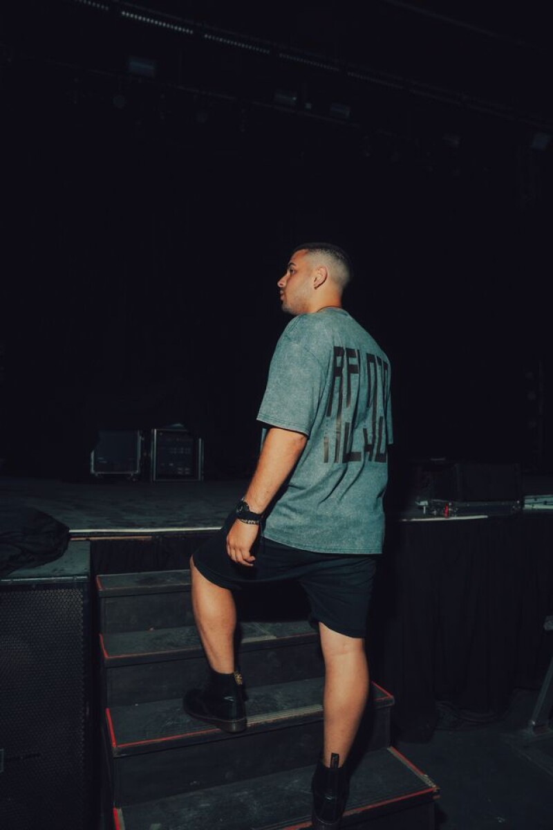 Remeron Distortion Gris 