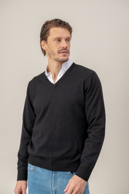 Sweater V Merino Negro