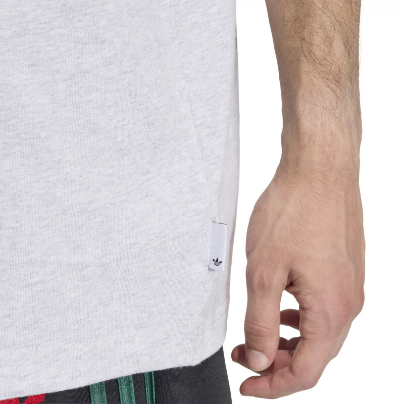 Remera Adidas GFX T Hombre KS7617 Gris