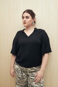 BLUSA PETALO Negro