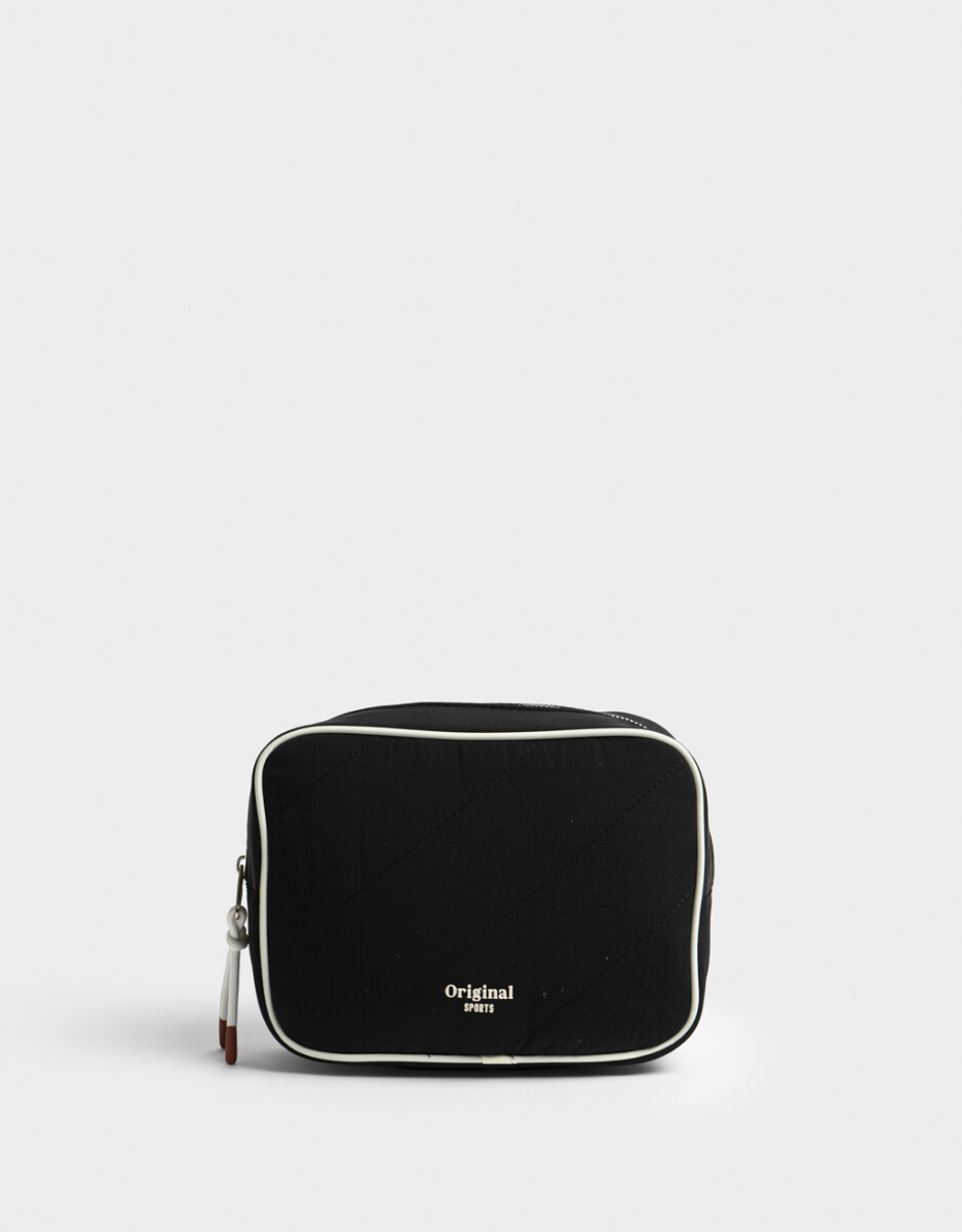 Necessaires 
