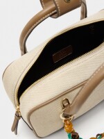 Bolso Tote Rectangular Con Colgante crudo