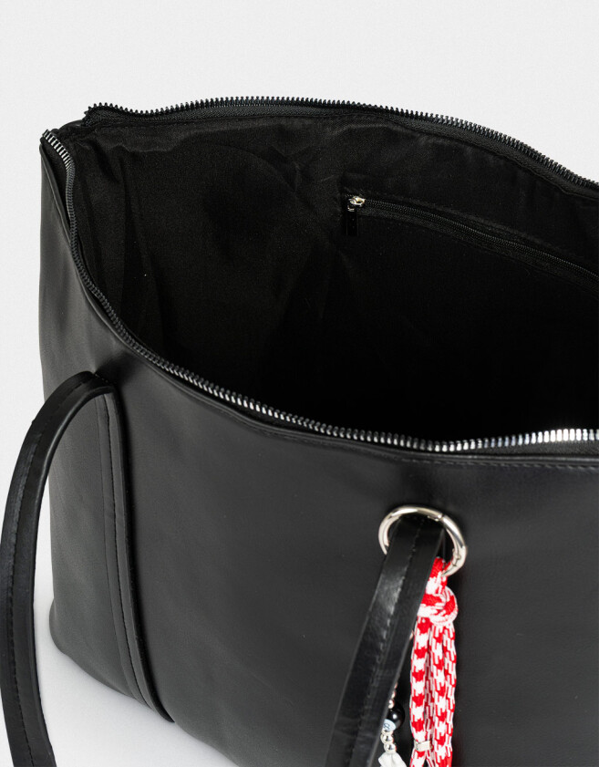 Shopper Cartera Shopper Con Charm - Negro