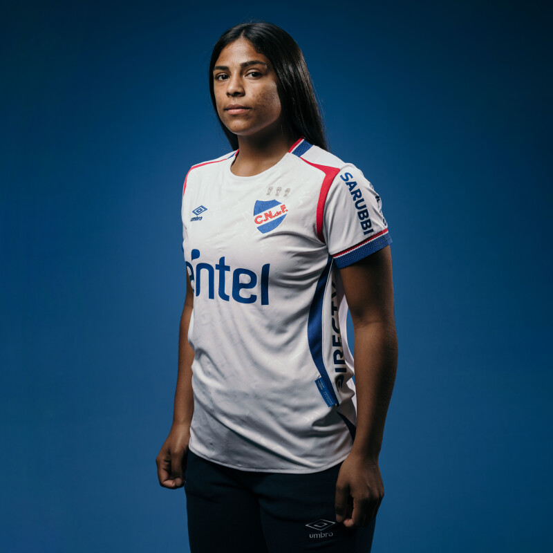 Camiseta de Mujer Umbro Nacional Home Oficial 2025 Blanco - Azul Real - Rojo