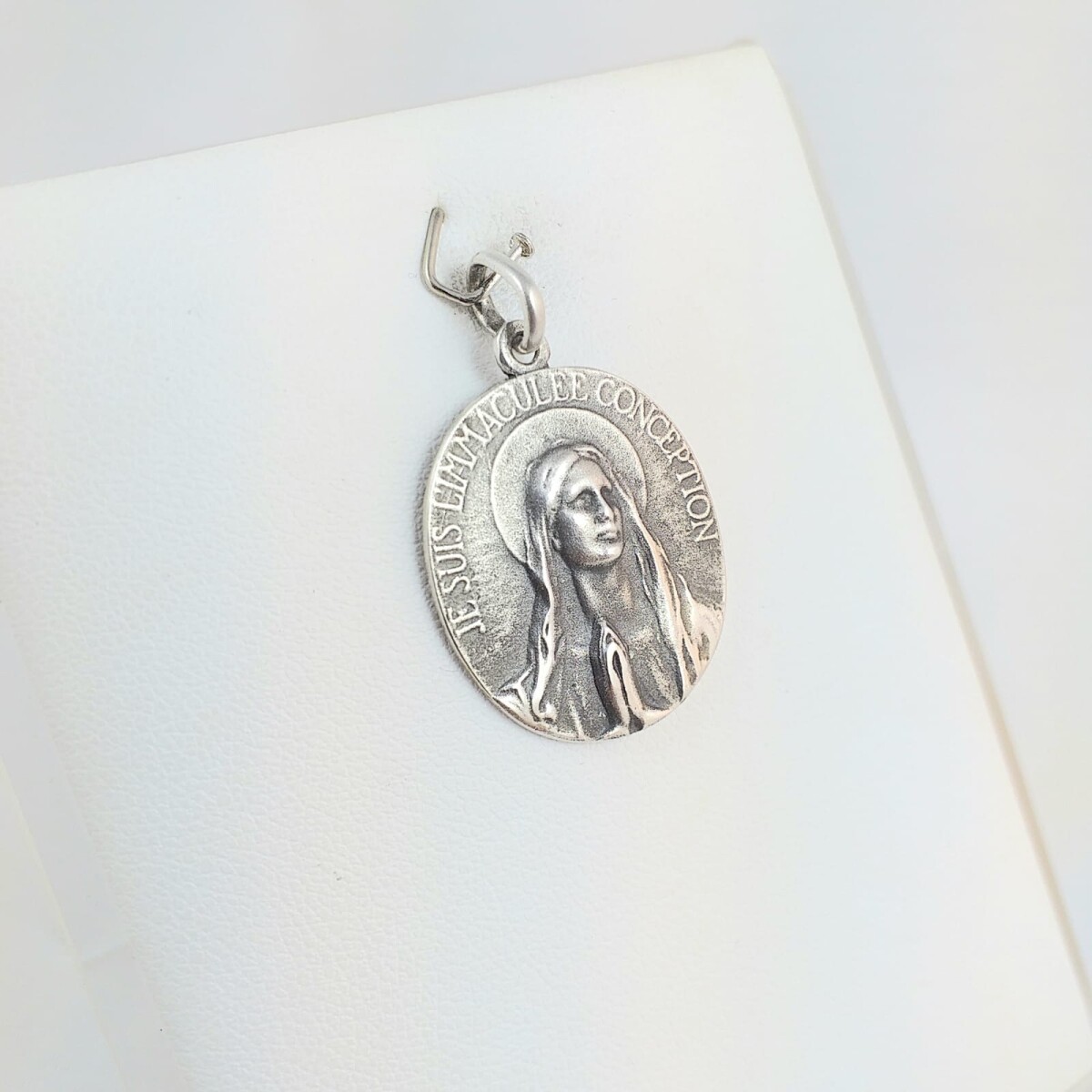 Medalla religiosa de plata 925, Virgen Inmaculada Concepción , diámetro 25mm*21mm. 