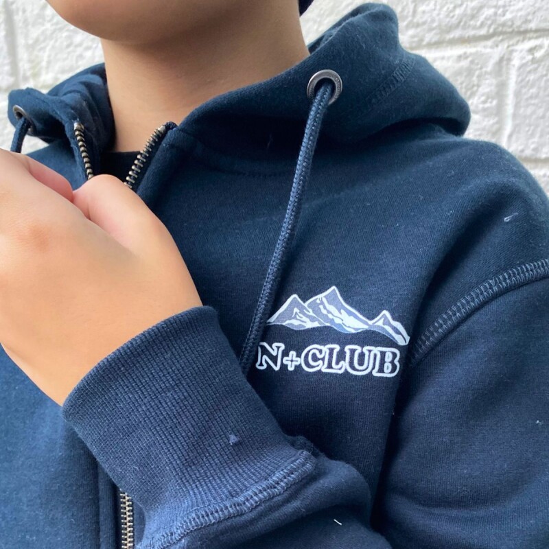 Campera con estampa N+ Azul