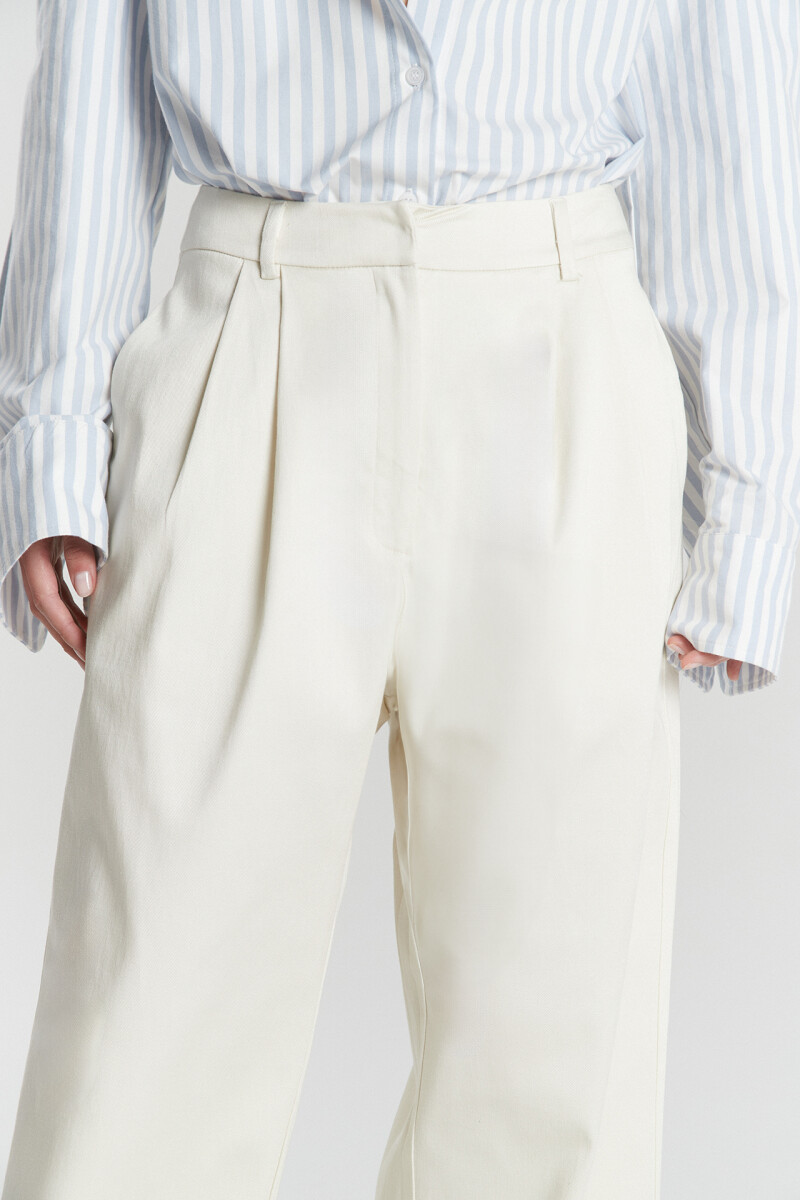 PANTALON ANCHO BAIKAL Crudo