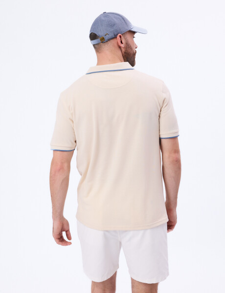Remera m/c pique beige