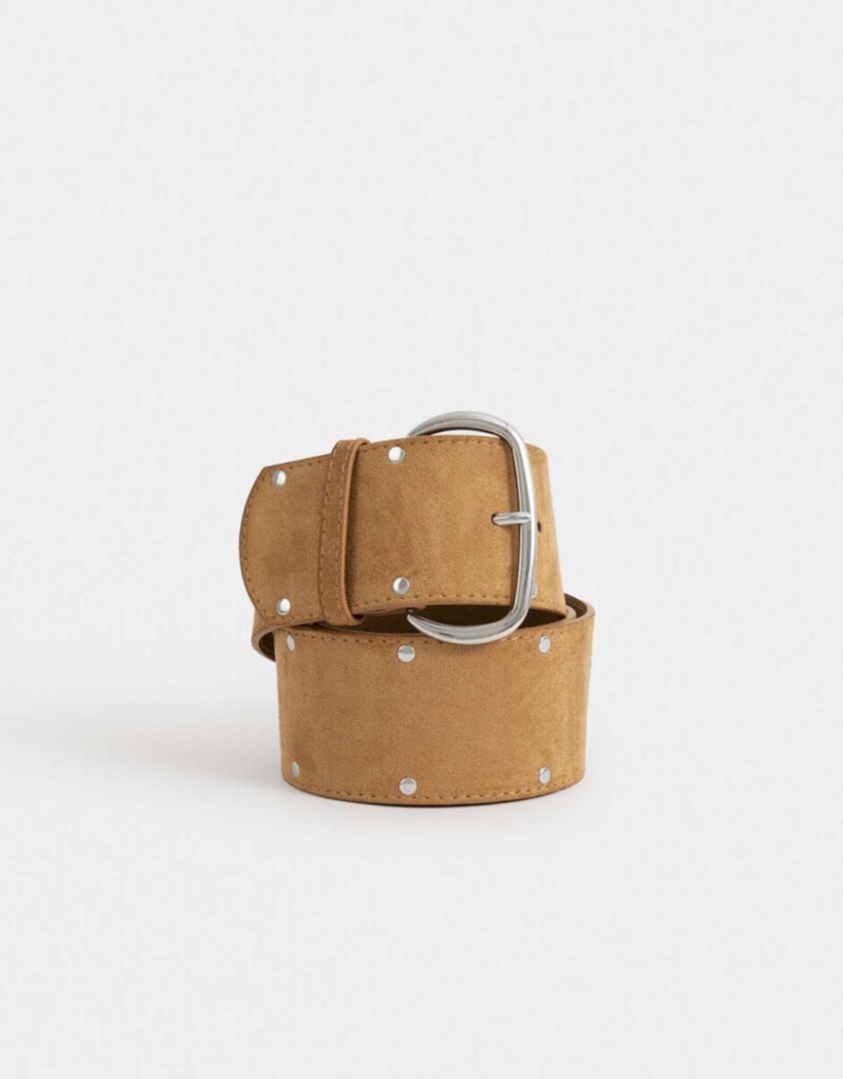 Cinturón Suede Tachas - Marron Camel 