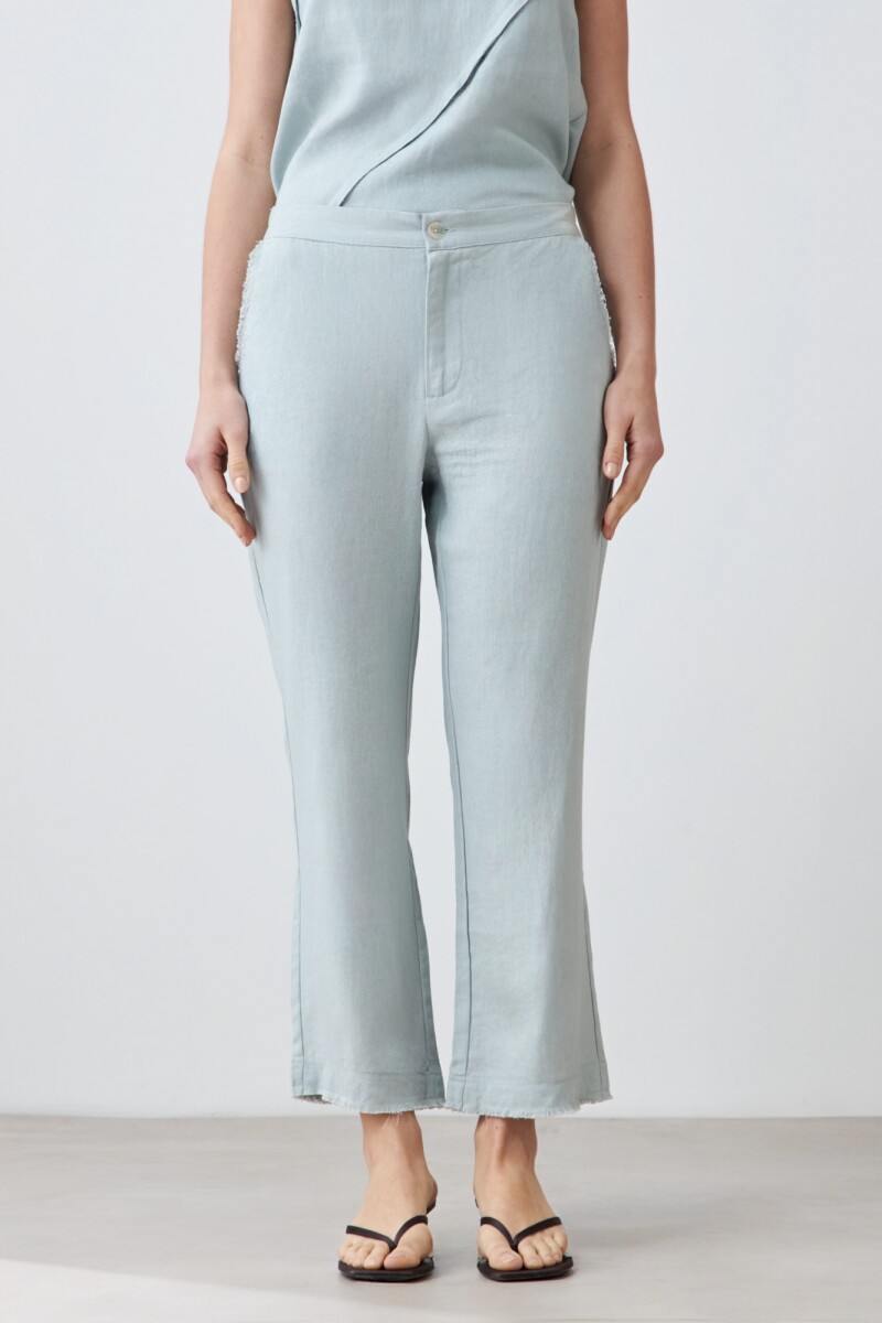 Pantalón de lino con efecto desflecado verde agua