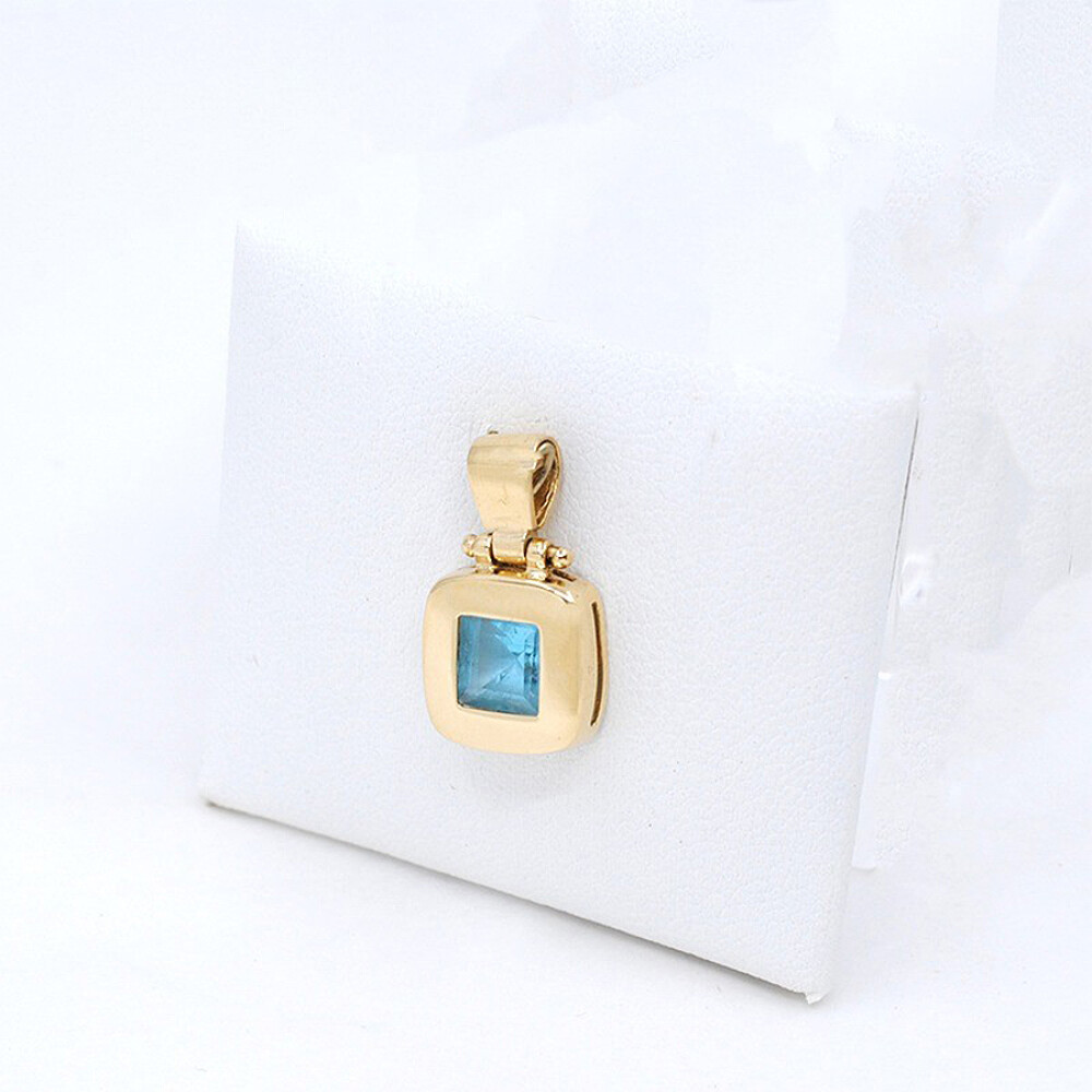 Colgante En Oro 18K Y Topacio Colgante En Oro 18K Y Topacio