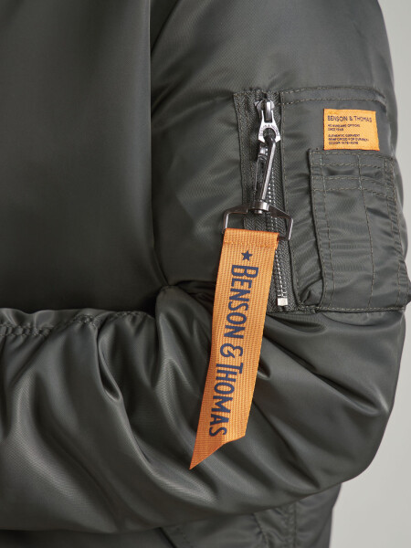 OUTWEAR MILAS VERDE MILITAR