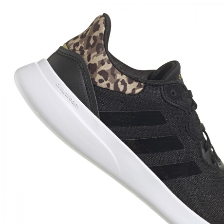 Championes de Mujer Adidas QT Racer 3.0 Core Negro - Leopardo