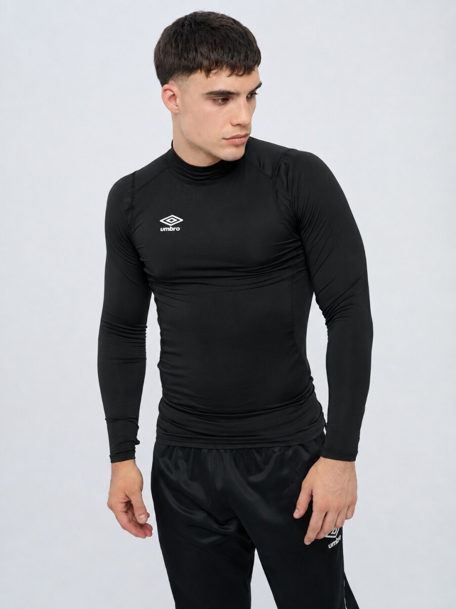 Remera Térmica Umbro Hombre - 060 