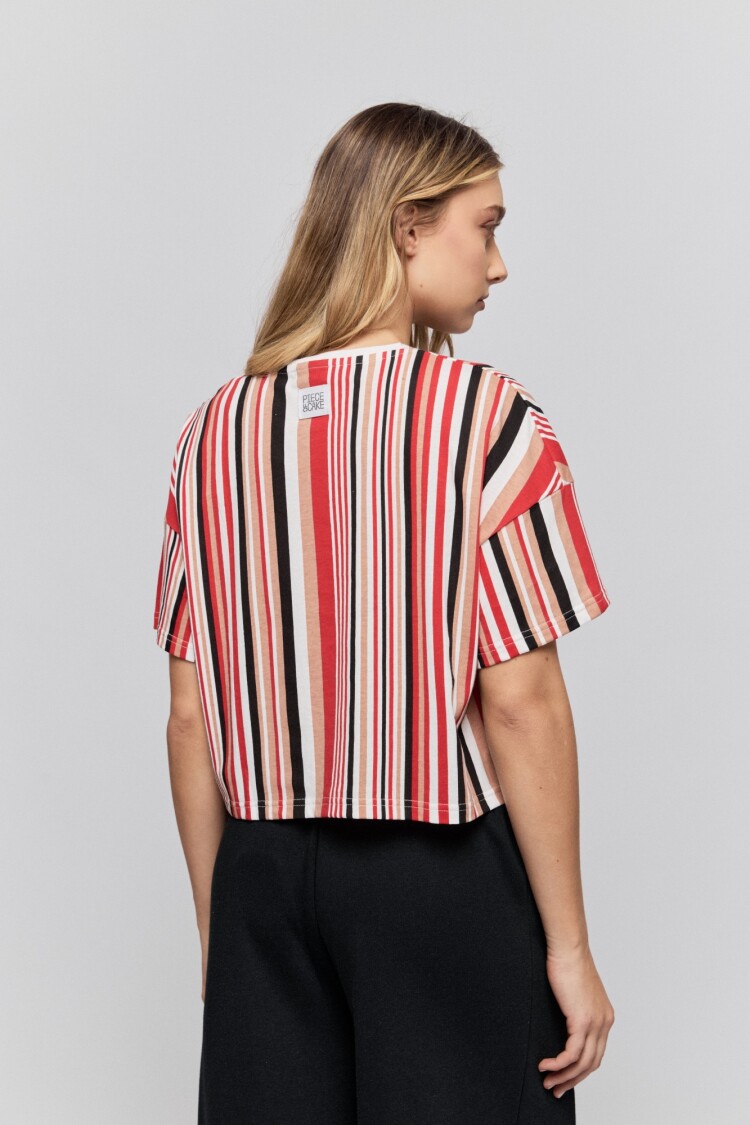 REMERA YOLO Rojo