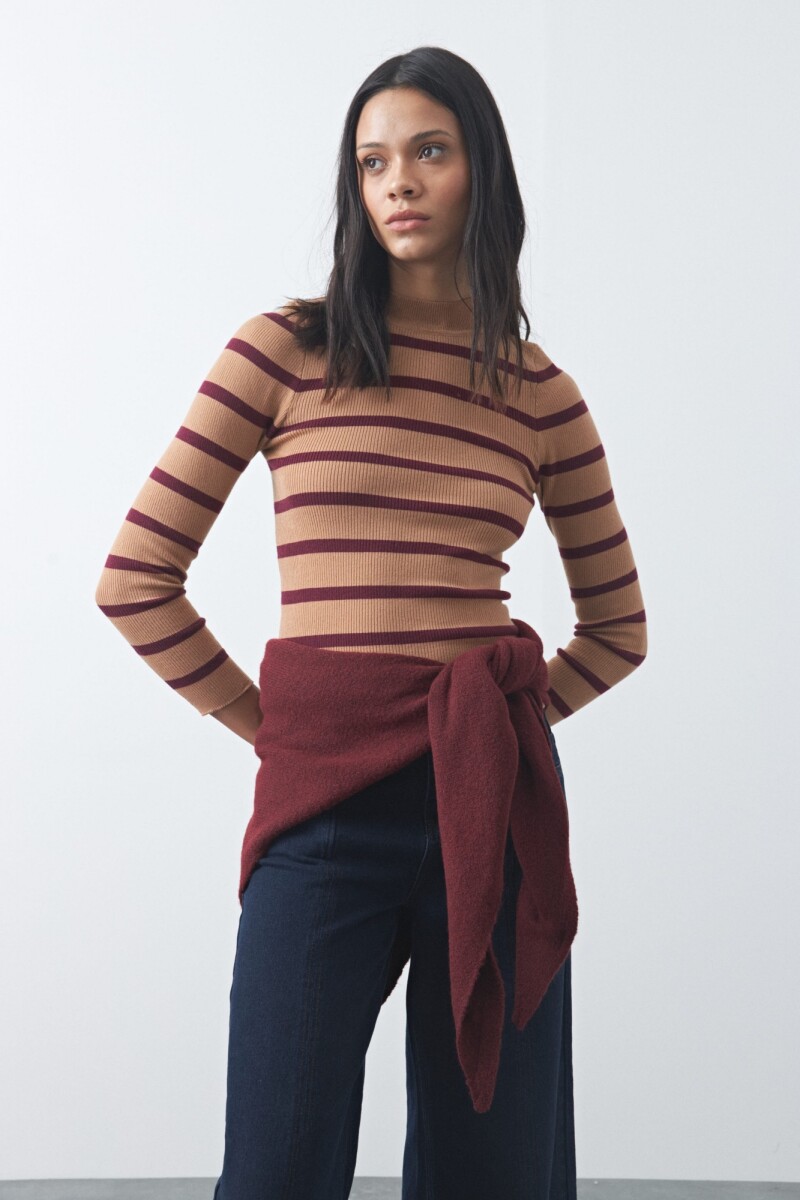 POLERA TRINAS Rosa Tostado