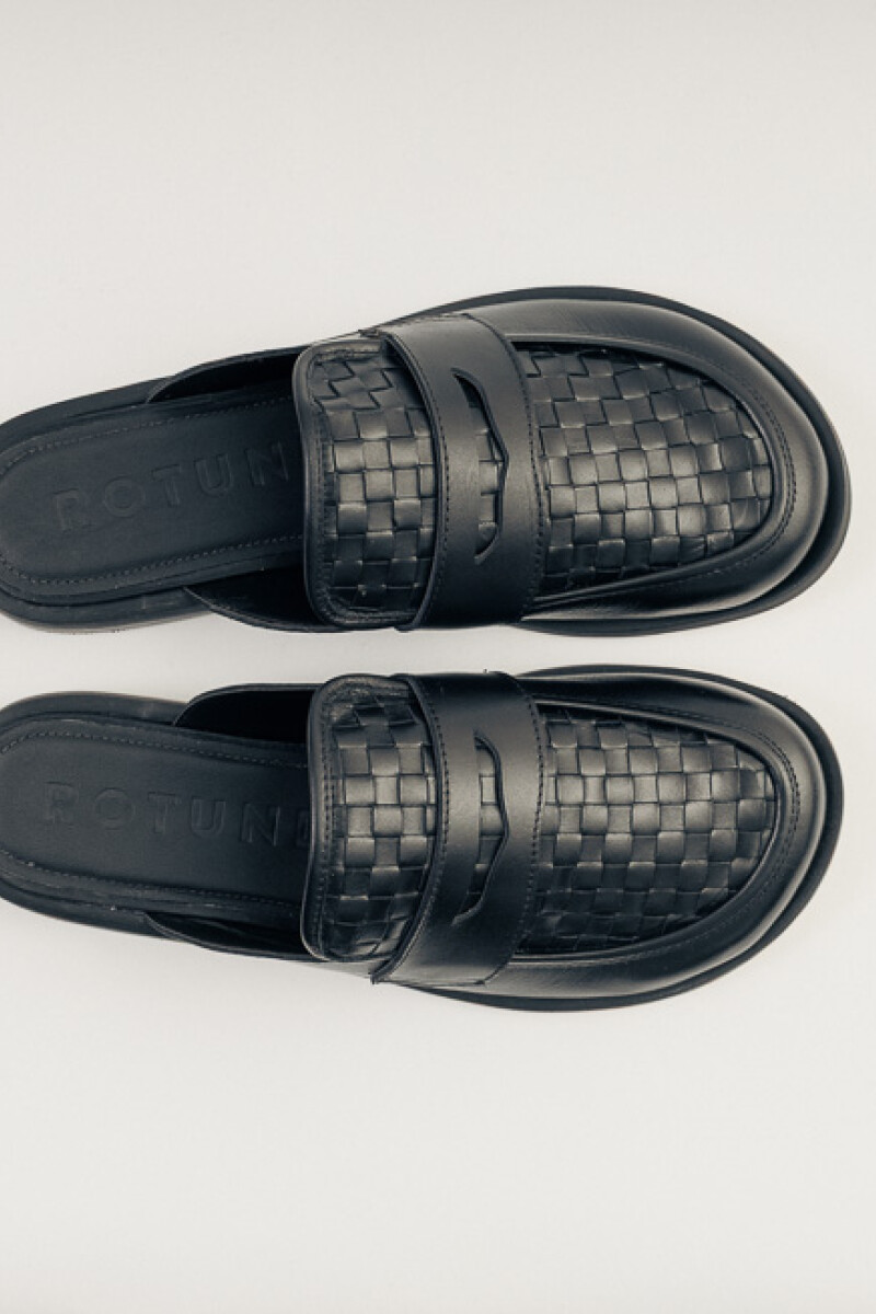 Treno Black