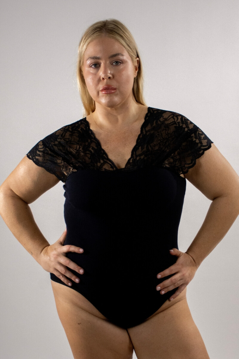 Body Anarrosa 