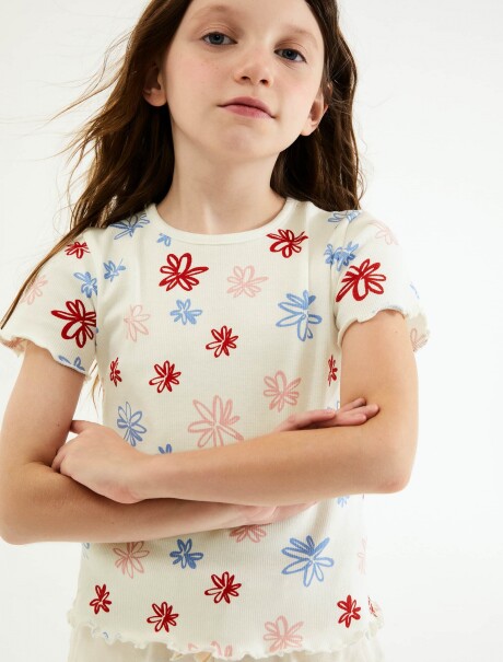 BLUSA CON ESTAMPADO EN TELA ACANALADA BEIGE