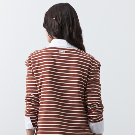 REMERA CHILA Marrón Corteza