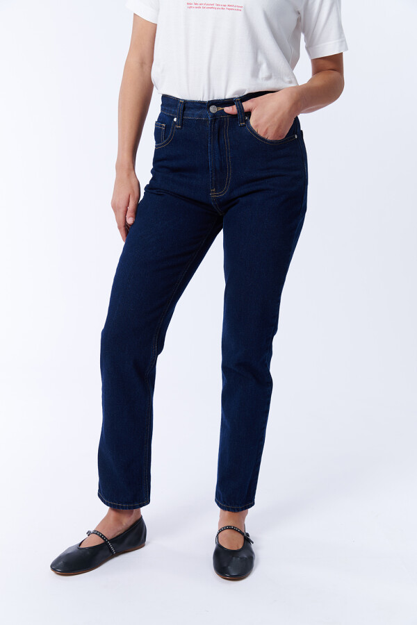 Pantalón Jean Recto Clásico Azul Oscuro
