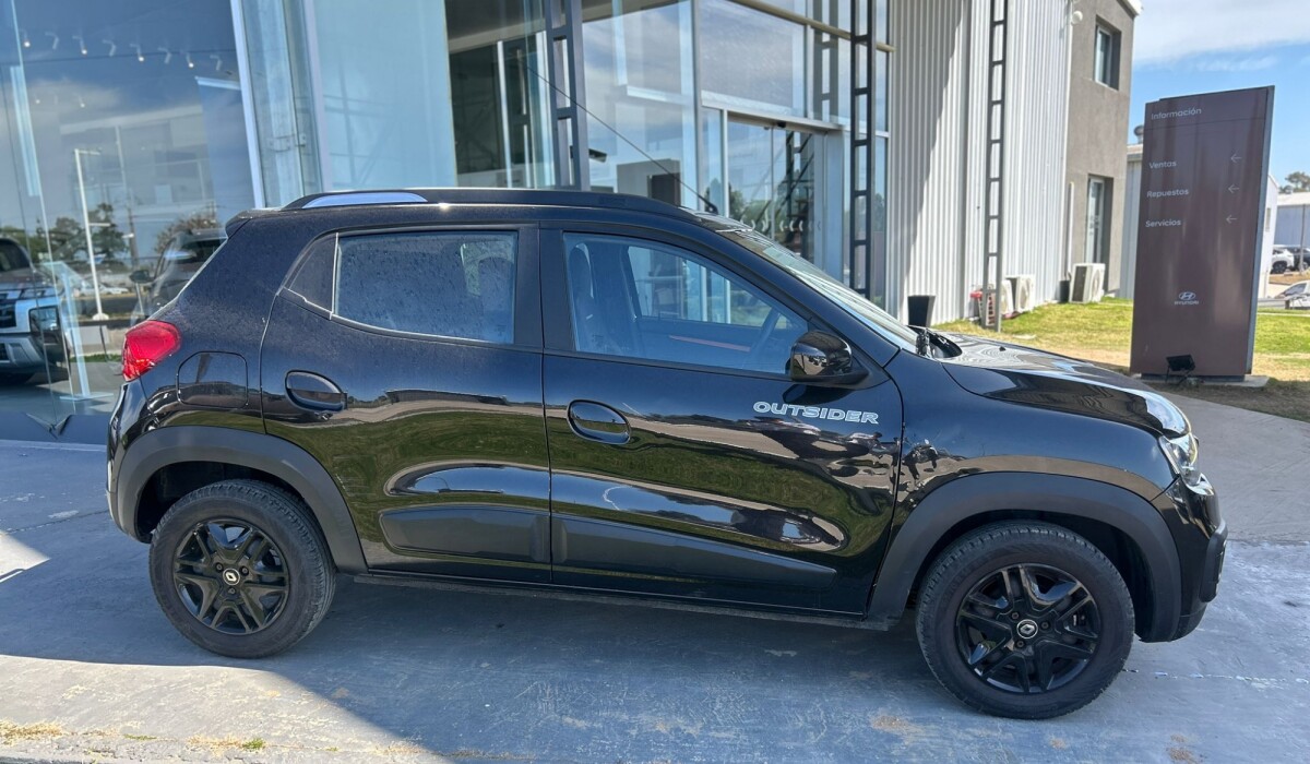 Renault Kwid Outsider 1.0 2022 Renault Kwid Outsider 1.0 2022