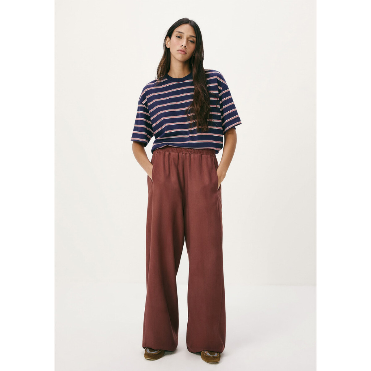 CALCA FEM - MARROM ESCURO 