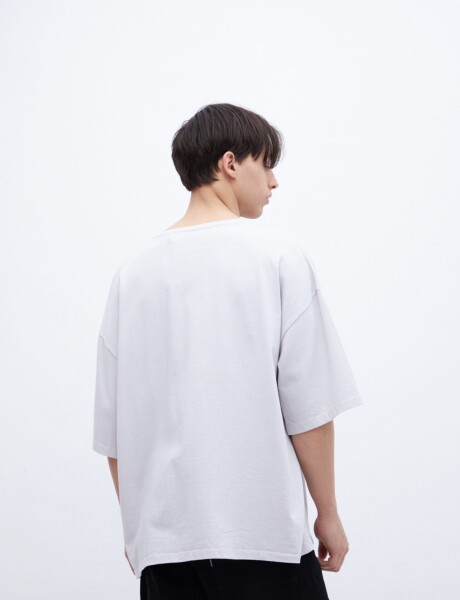 Remera Chester Gris