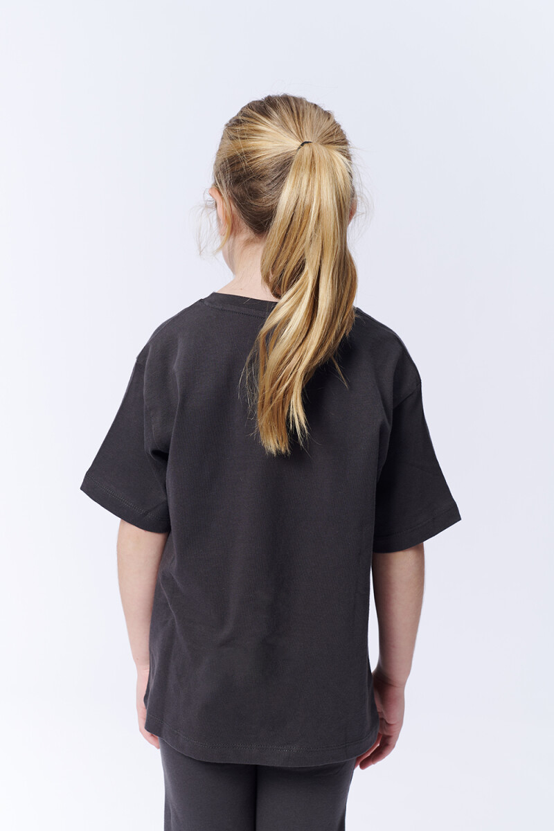 Remera Manga Corta Estampa Corazón Gris Oscuro