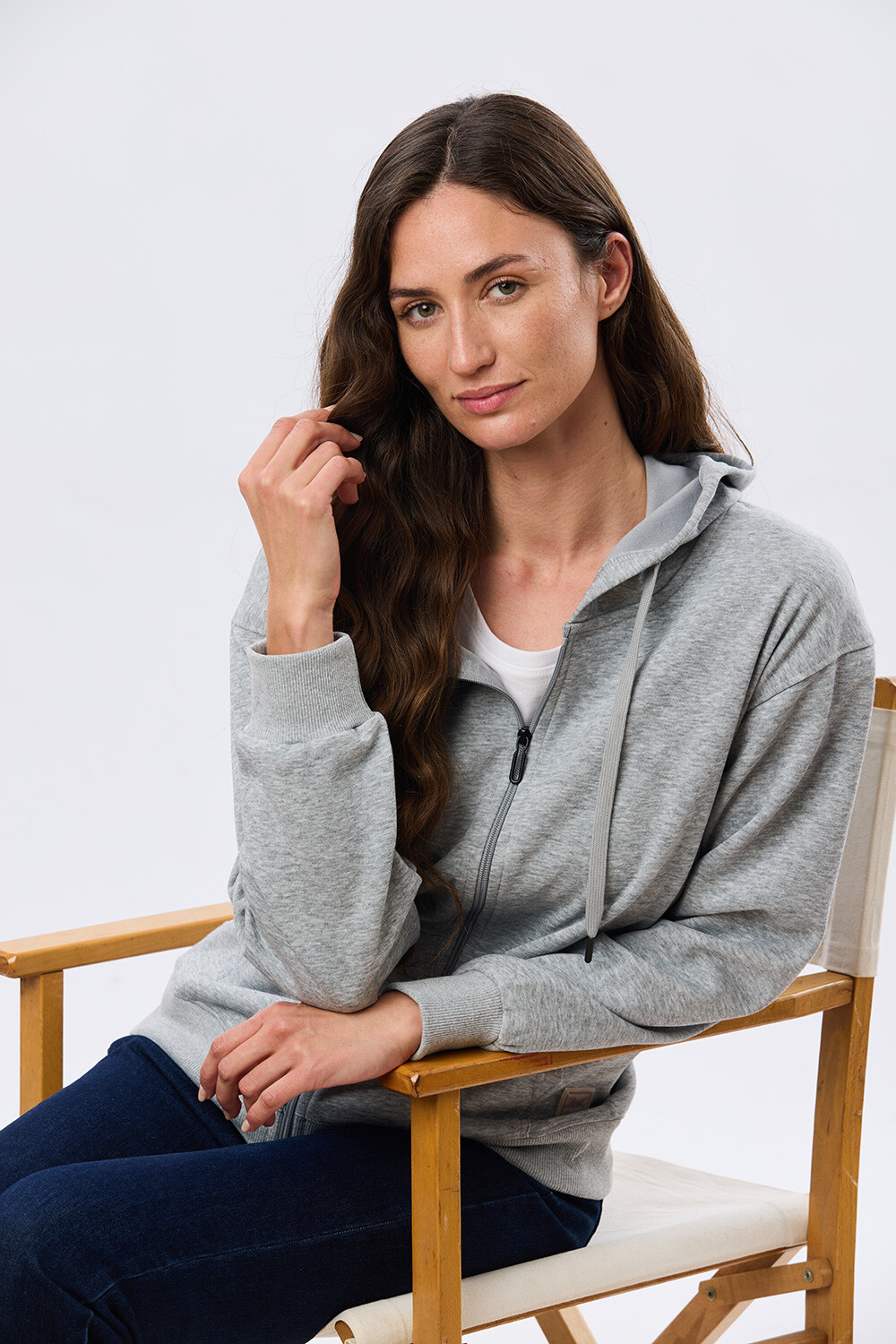 CAMPERA DE ALGODÓN CON CAPUCHA Gris Claro