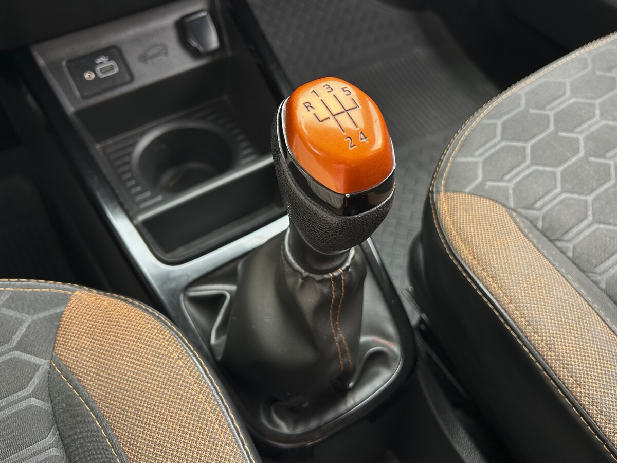 Renault Kwid Outsider EXCELENTE ESTADO! | Permuta / Financia Renault Kwid Outsider EXCELENTE ESTADO! | Permuta / Financia