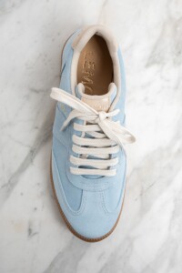 Zapatilla Gamuza Celeste