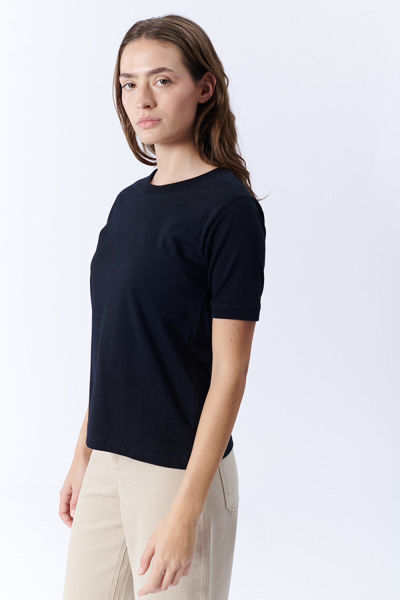 Remera manga corta básica Negra