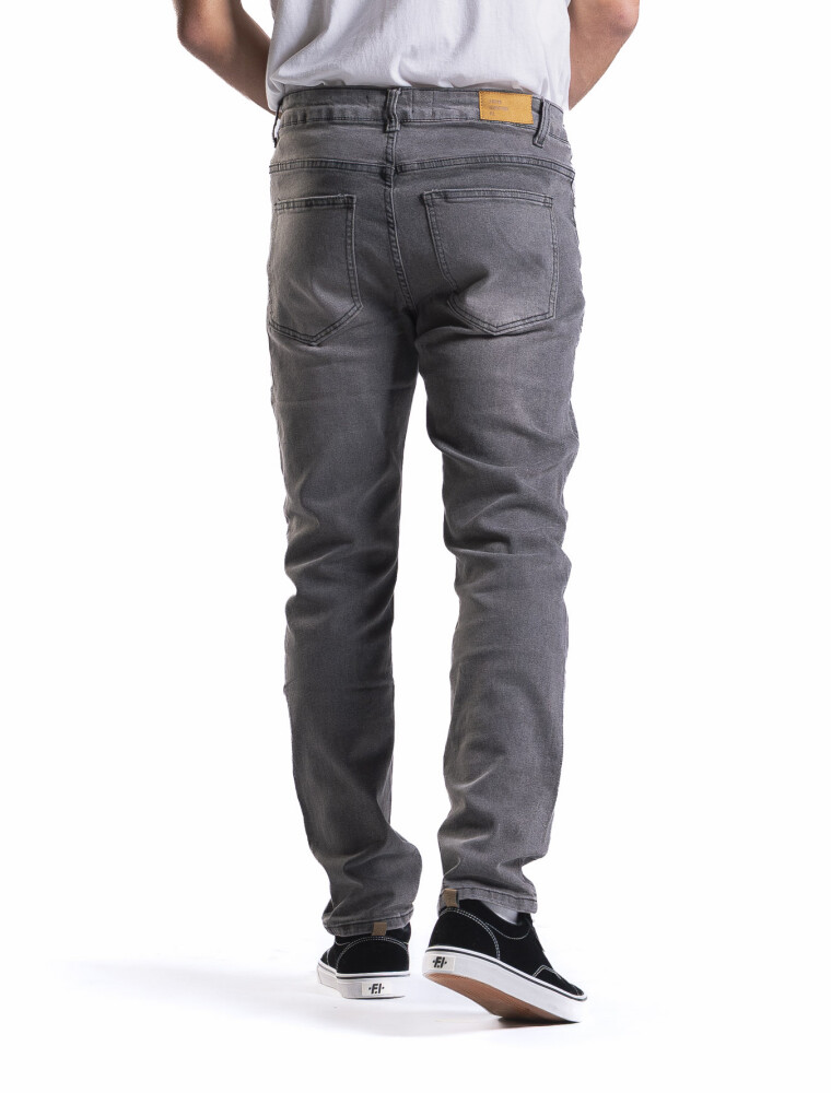 Jean Regular Fit Largo 30 Gris
