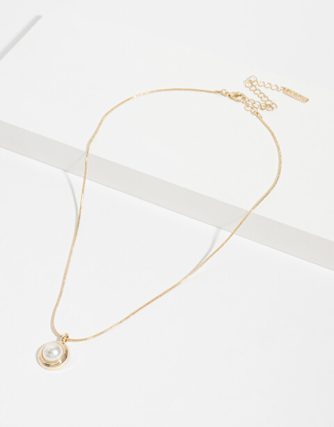 Cadena Corta con Dije Perlas Collar Con Perla - Dorado