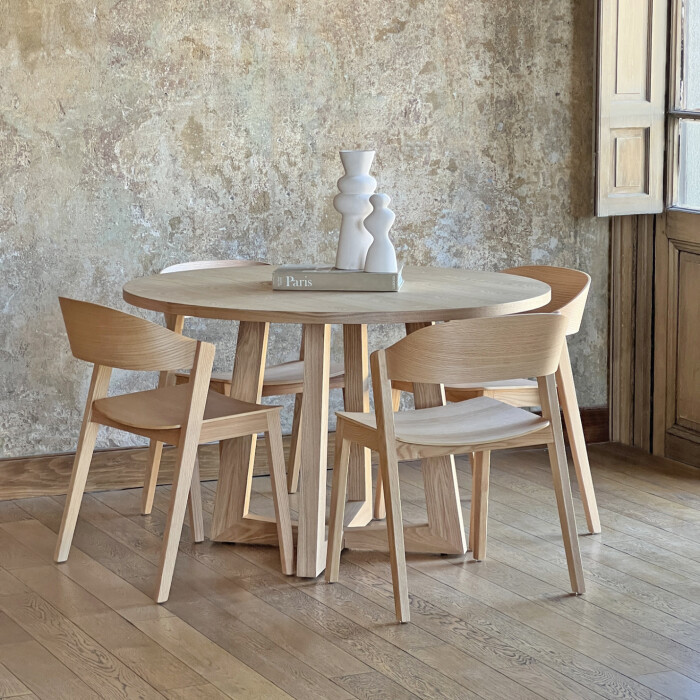 Mesa de Comedor Estocolmo | EN EXHIBICION Mesa de Comedor Estocolmo | EN EXHIBICION