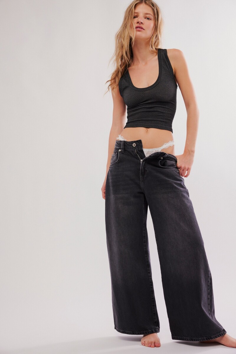 MUSCULOSA SEAMLESS CLEAN SLATE Negro