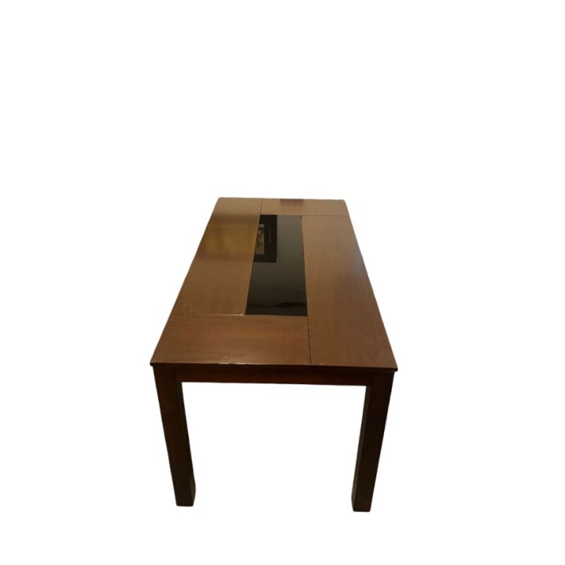 Mesa de comedor con vidrio negro - CON DETALLES EN LA MADERA. Mesa de comedor con vidrio negro - CON DETALLES EN LA MADERA.