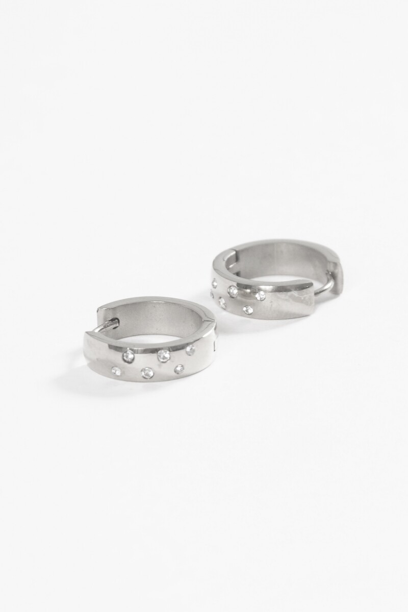 Aros detalle strass plateado