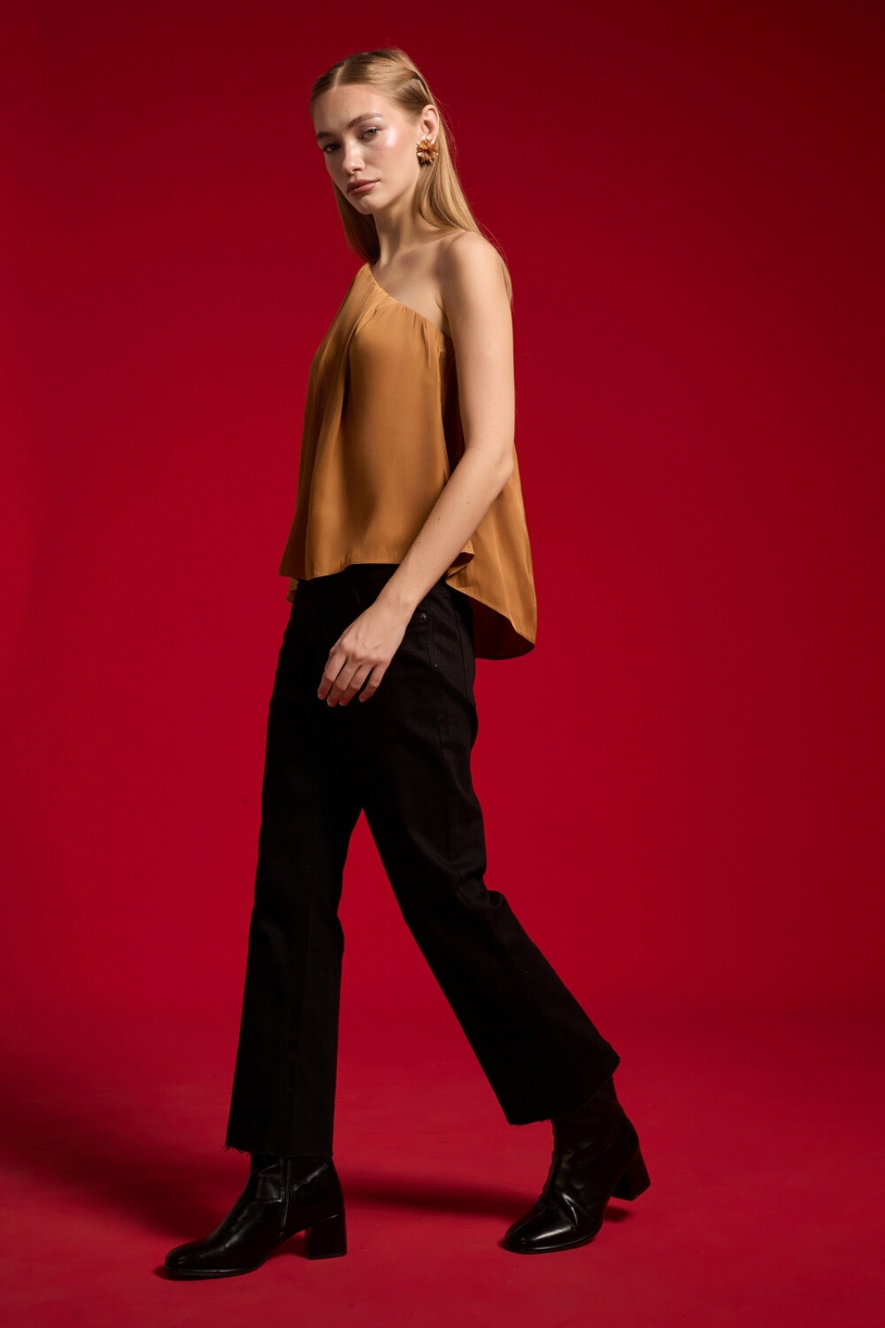 Blusa Laora Caramelo