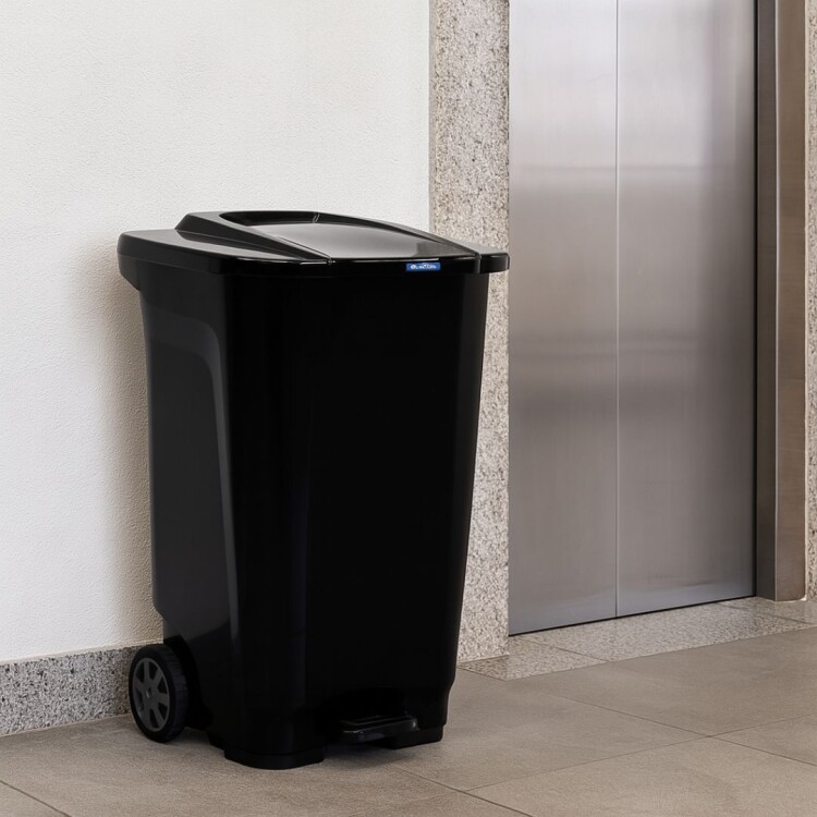 Papelera Tacho Basura Tramontina T-Force 100Lts Negro Papelera Tacho Basura Tramontina T-Force 100Lts Negro