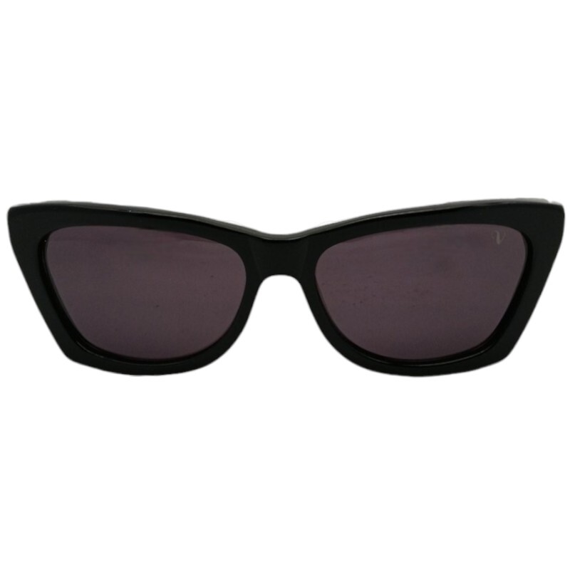 NV687620 negrouniforme